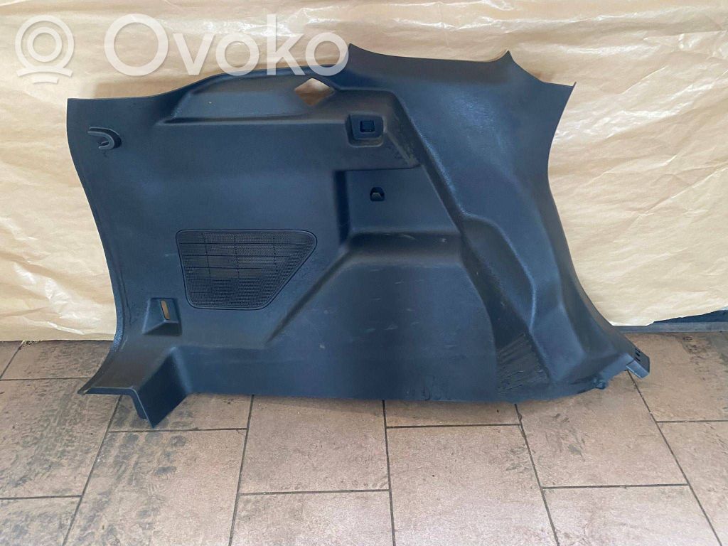 Ford Kuga II Boczek / Tapicerka / bagażnika 