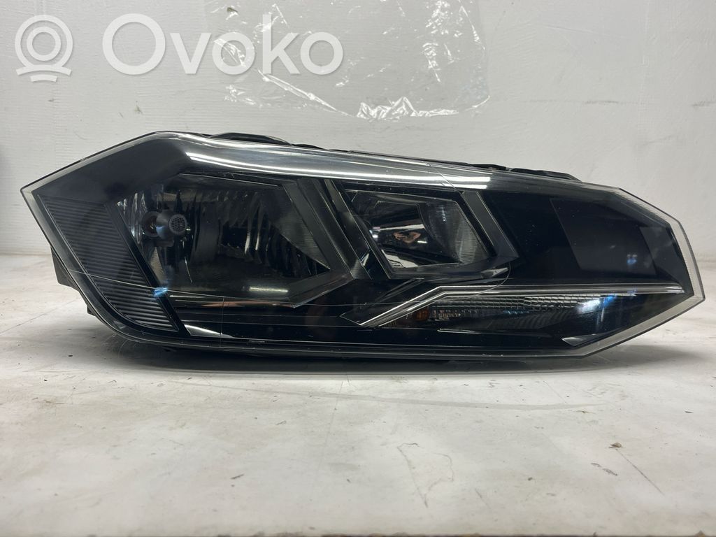 Volkswagen Polo VI Far 