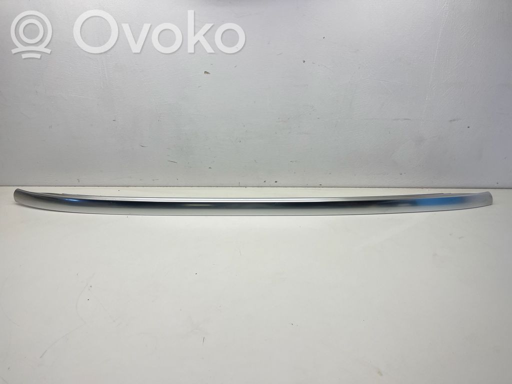 Lexus UX Kattokisko 
