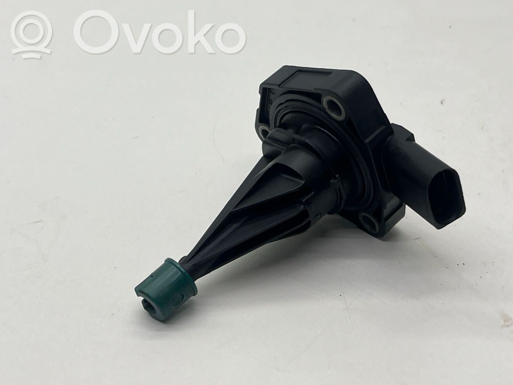 Volkswagen Golf VII Sensor de nivel de aceite 