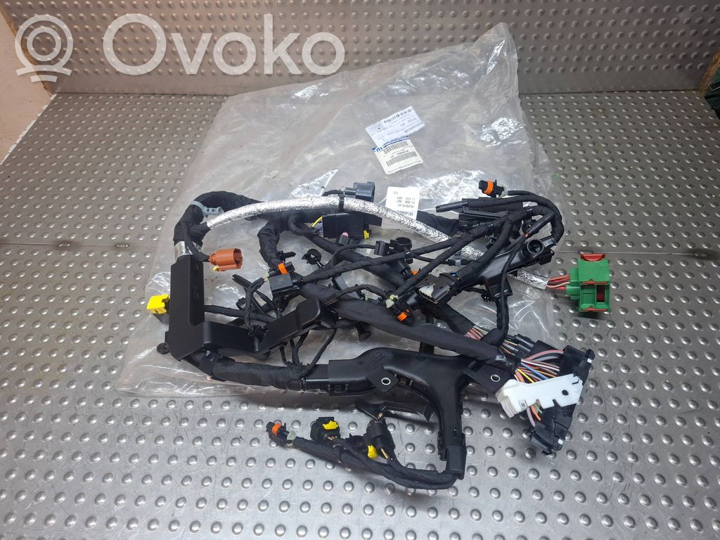 Cableado de instalación del motor   68146866AD