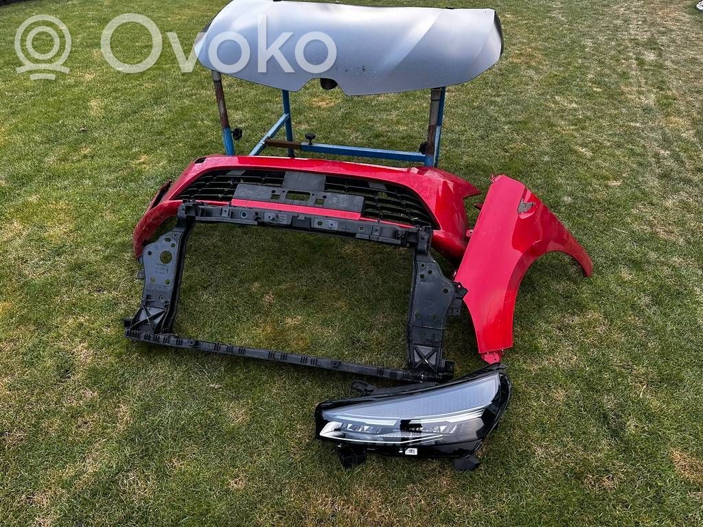 Renault Clio V Lampa przednia 