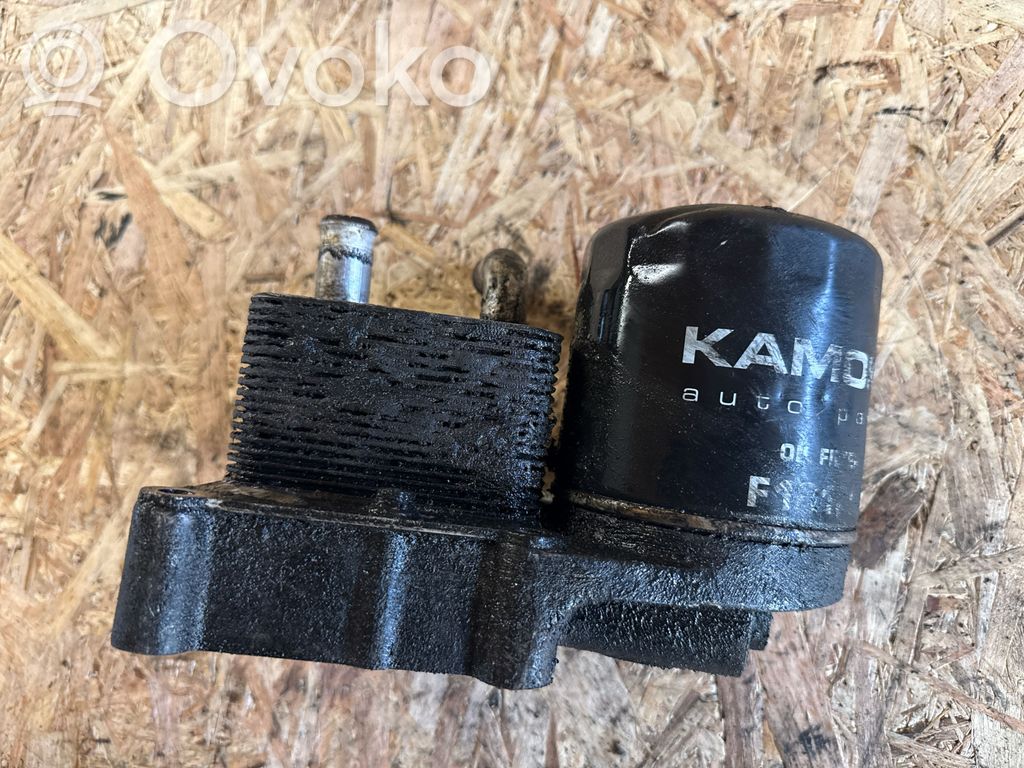 Ford Focus Oil filter mounting bracket 