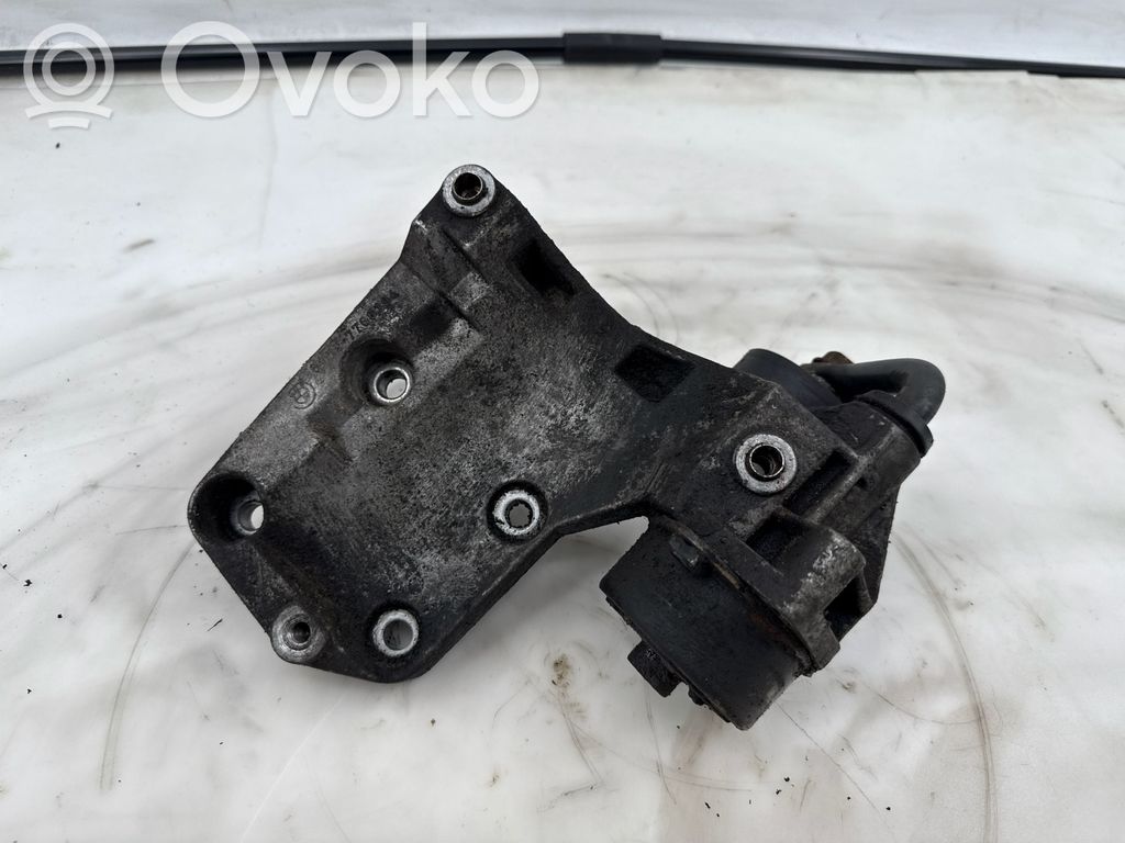 BMW 3 E46 A/C compressor mount bracket 