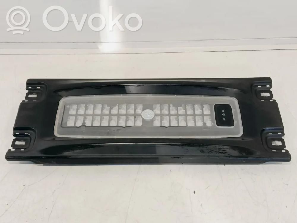 Toyota Proace Éclairage lumière plafonnier avant 