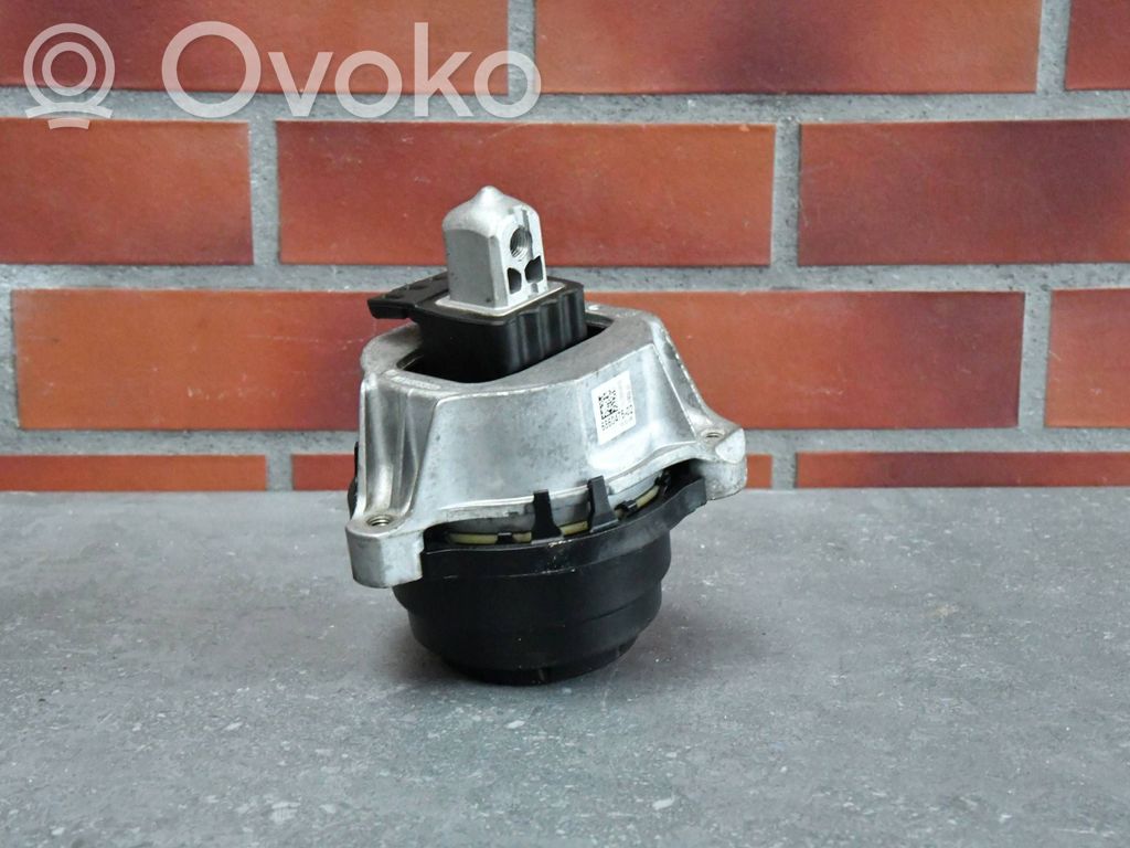 BMW 5 G30 G31 G38 Engine mount vacuum valve 