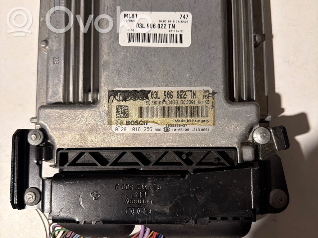 Audi A4 S4 B8 8K Engine control unit/module 