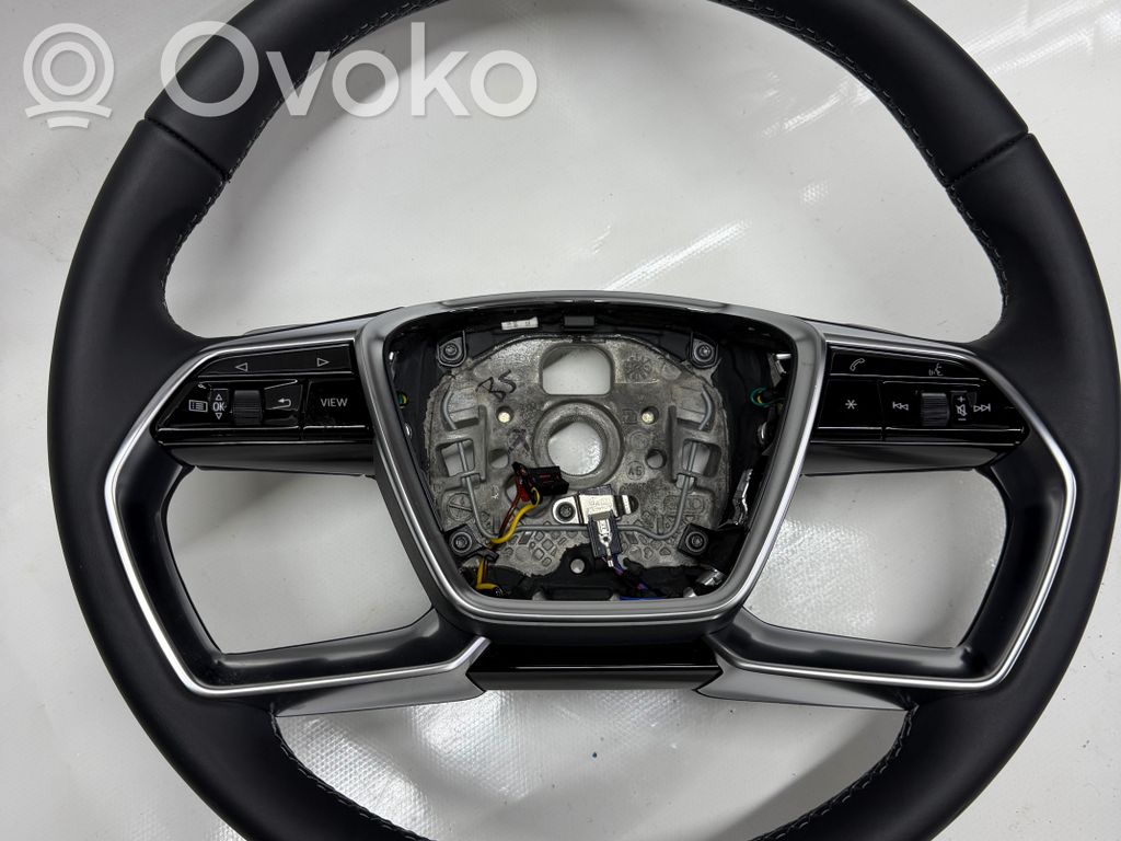Audi A8 S8 D5 Ohjauspyörä 
