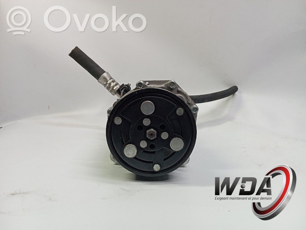 Volkswagen Golf IV Klimakompressor Pumpe 