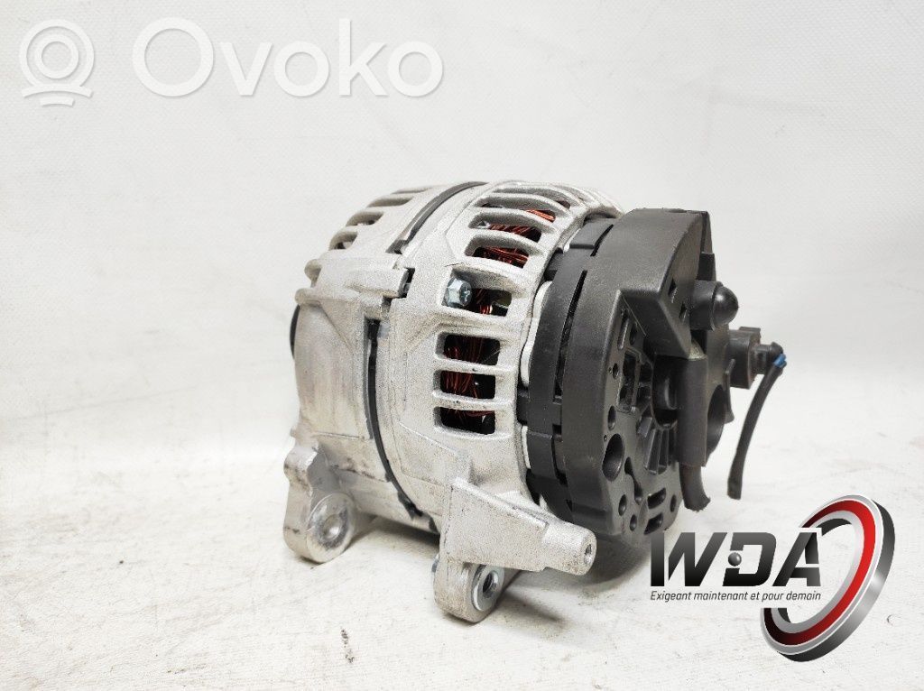 Audi A4 S4 B5 8D Alternator 