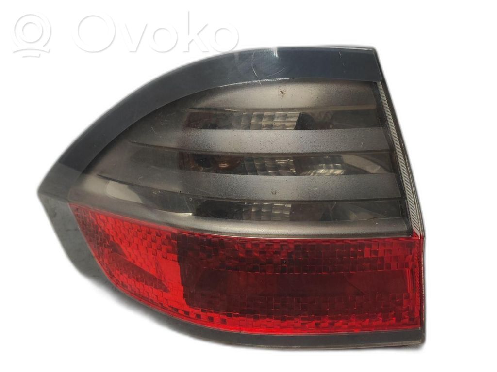 Ford S-MAX Rear/tail lights 