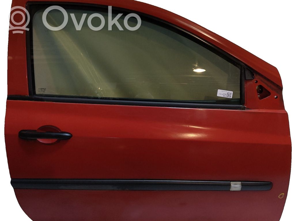 Renault Clio III Puerta delantera 