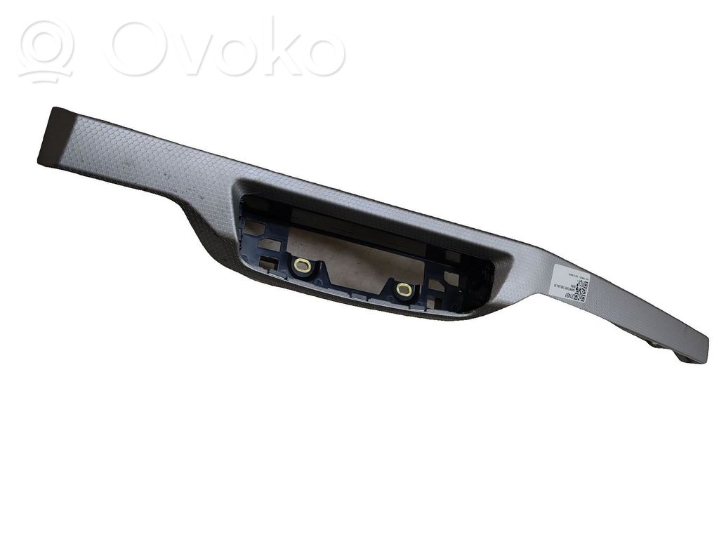 Audi A1 Panelės apdailos skydas (centrinis) 