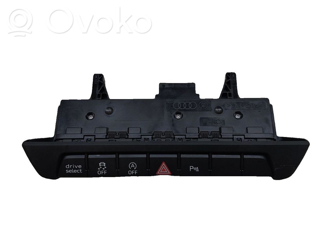 Audi A1 Hazard light switch 