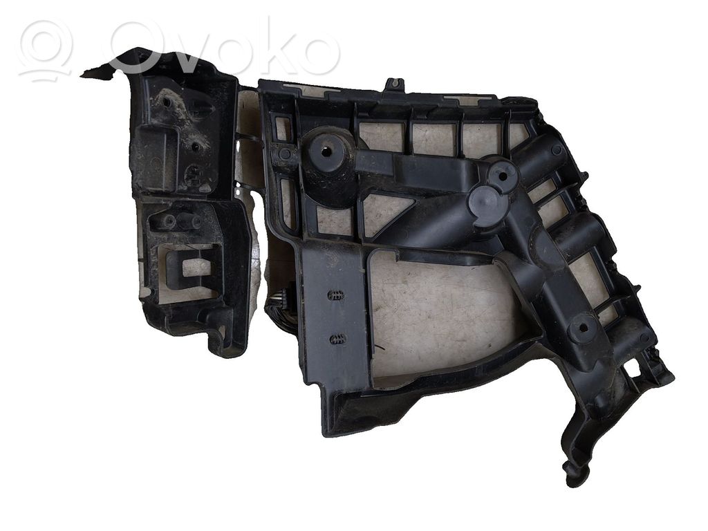 Renault Espace V (RFC) Soporte de montaje del parachoques trasero 