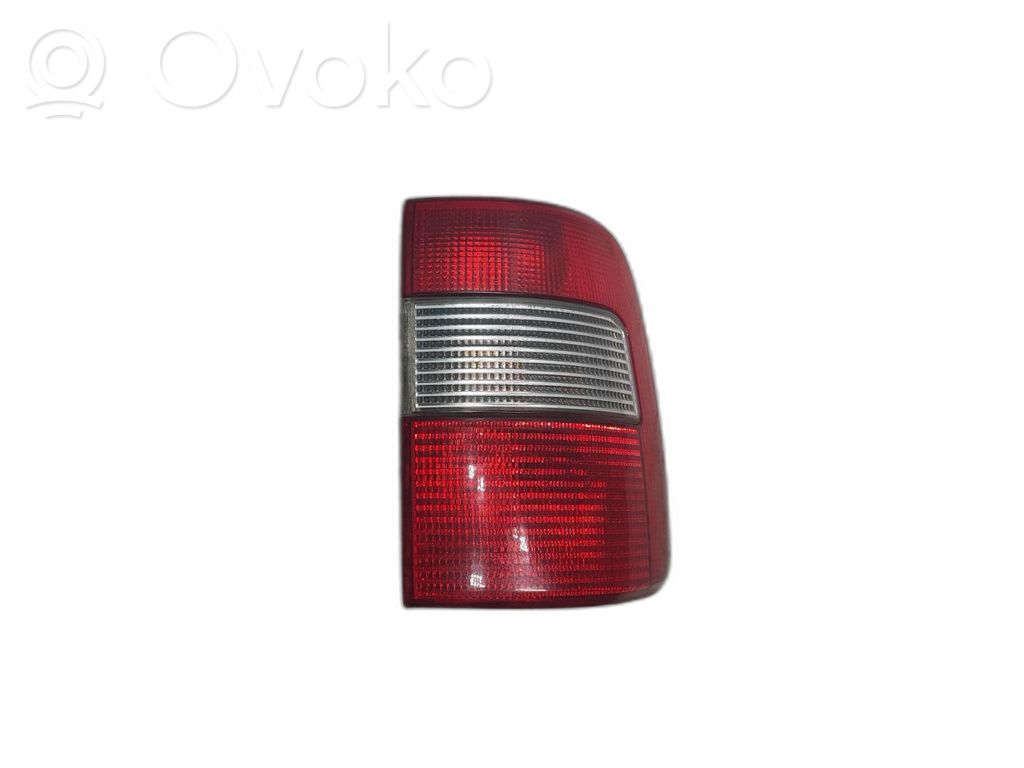 Peugeot 806 Lampa tylna 