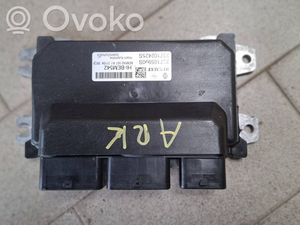 Renault Arkana Sterownik / Moduł ECU 