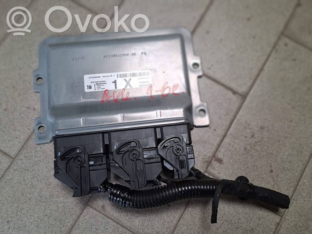 Renault Captur II Engine control unit/module 