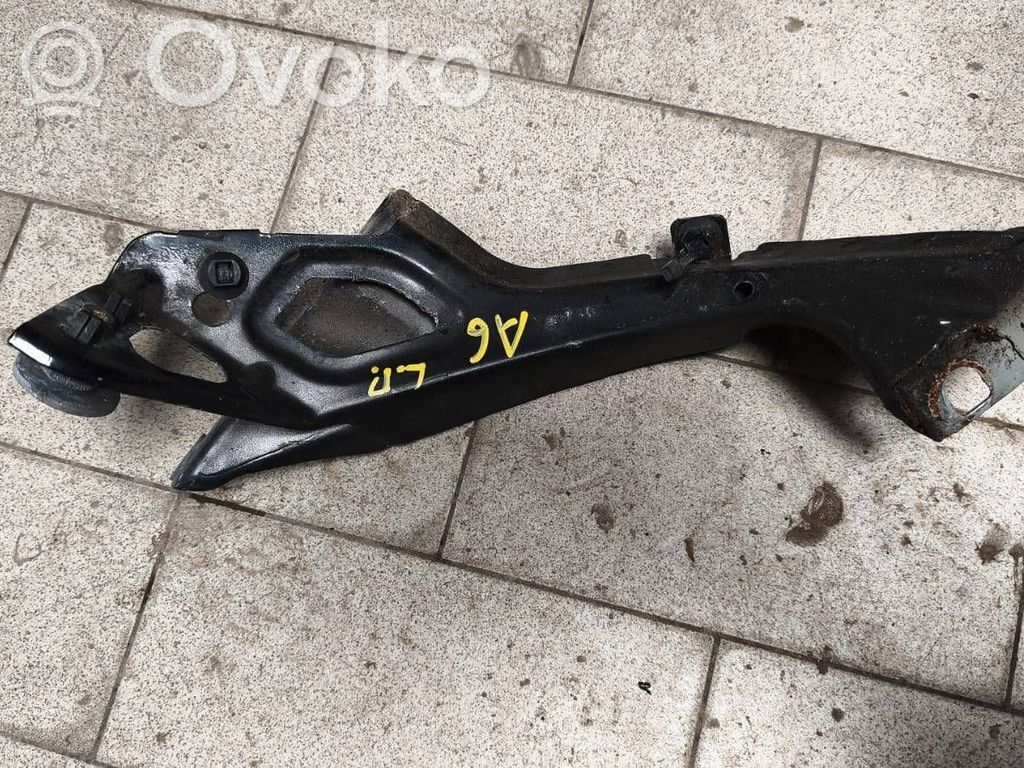 Audi A6 Allroad C7 Fender mounting bracket 