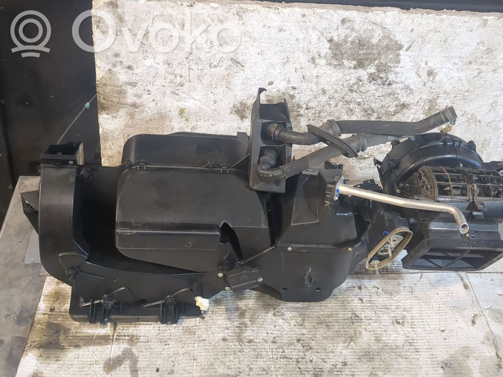 Iveco Daily 5th gen Nagrzewnica / Komplet 
