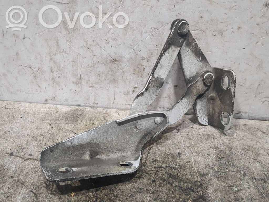 Iveco Daily 5th gen Engine bonnet/hood hinges 