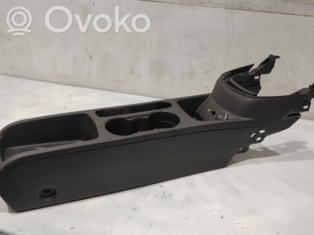 Ford Fiesta Keskikonsoli 
