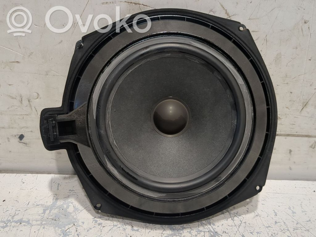 BMW 5 E60 E61 Subwoofer speaker 