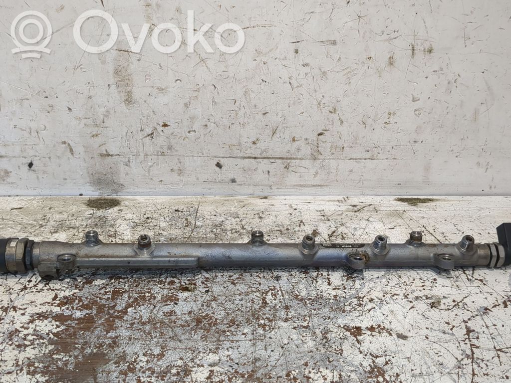 BMW 5 E60 E61 Polttoainepääputki 