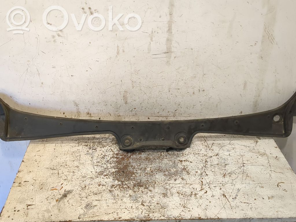 BMW 5 E60 E61 Wiper trim 