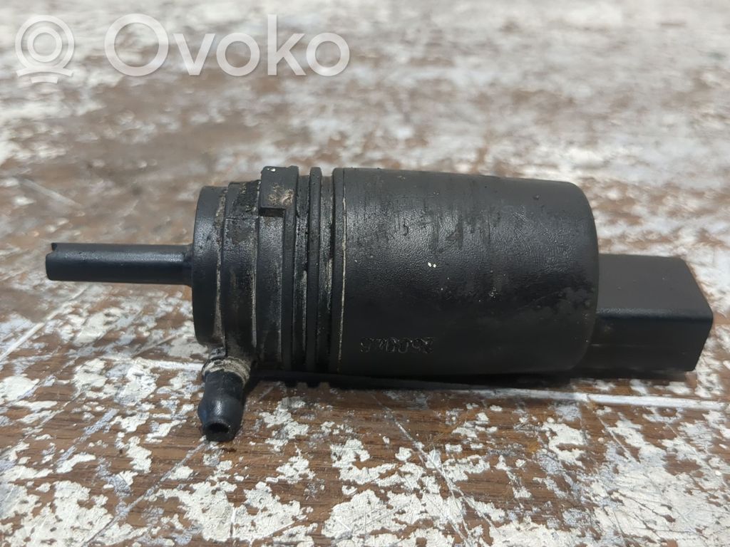 BMW 5 E60 E61 Pompa lavavetri parabrezza/vetro frontale 