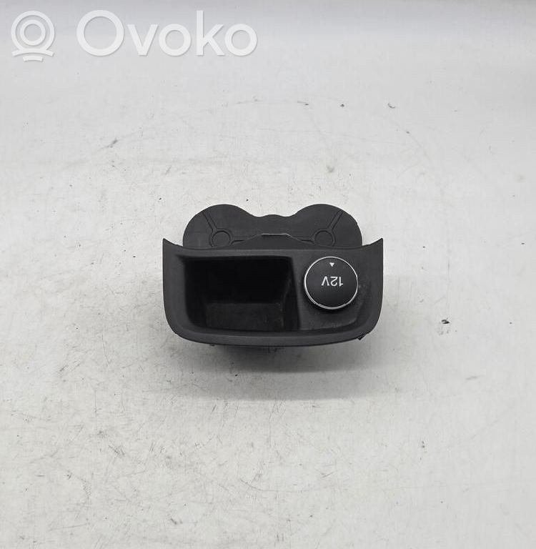 Ford Focus Aschenbecher 