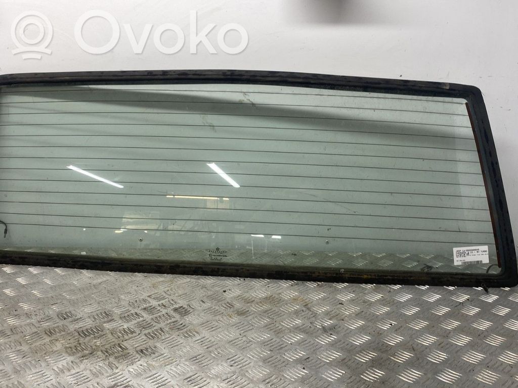 Rear windscreen/windshield window   53JS4824