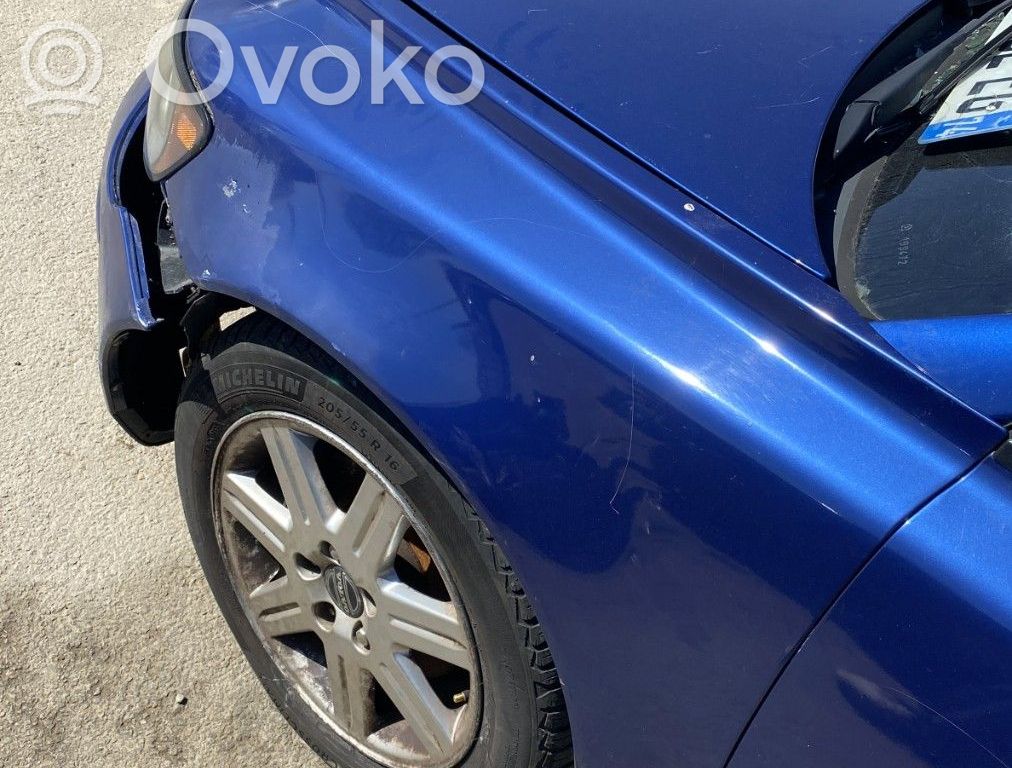 Volvo V50 Sparnas 