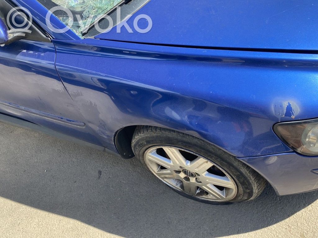 Volvo V50 Sparnas 