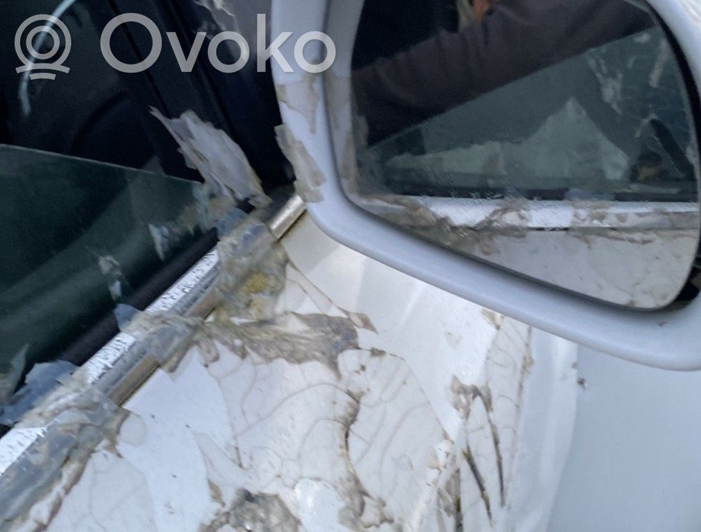 Audi A5 8T 8F Manualne lusterko boczne drzwi przednich 