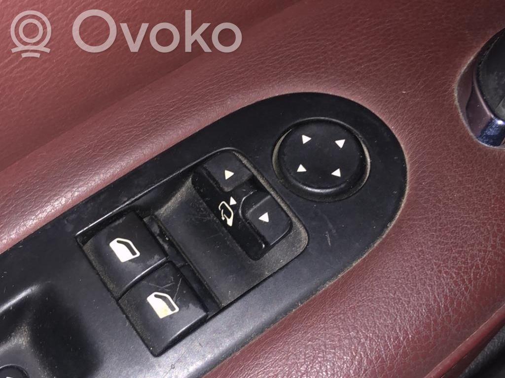Peugeot 407 Electric window control switch 