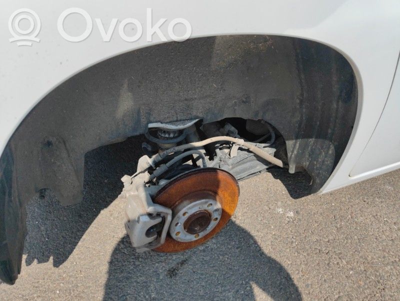 Citroen Berlingo Aizmugurējās piekares montāžas komplekta komplekts 