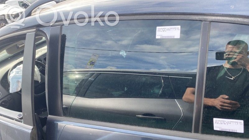 Volkswagen Golf Plus Rear door window glass 