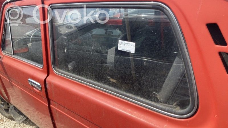 Rear side window