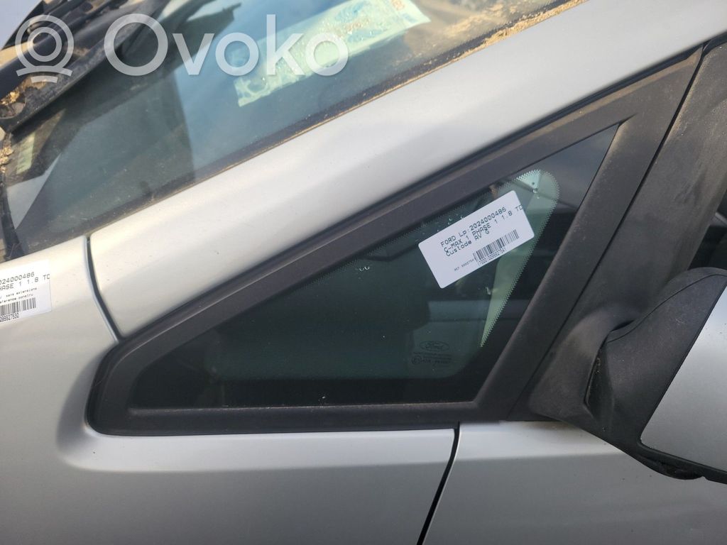 Ford C-MAX I Front triangle window/glass 