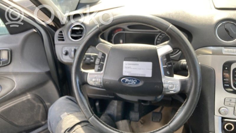 Vairas   1481141