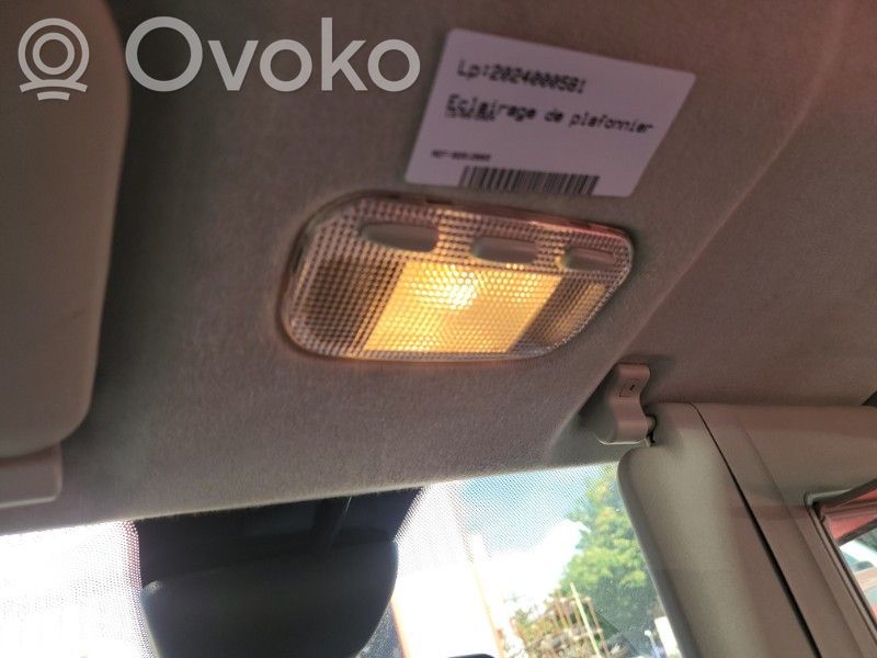 Peugeot 1007 Lampă scaun față 
