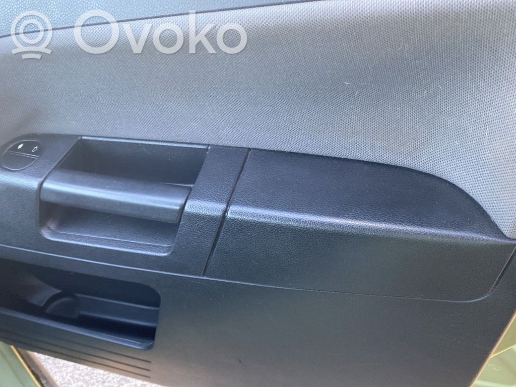 Ford Fusion Revestimiento de puerta delantera