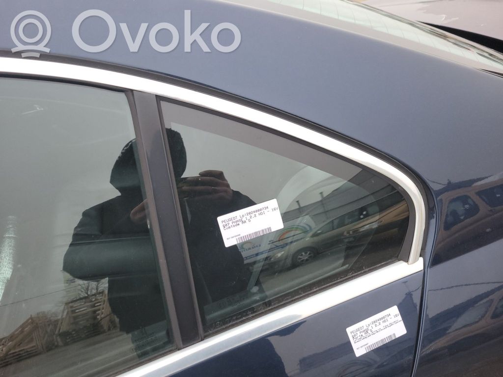 Peugeot 607 Ventanilla de ventilación de la puerta trasera 