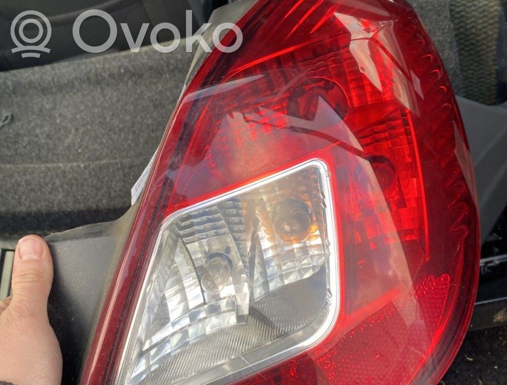 Takavalot   93190951