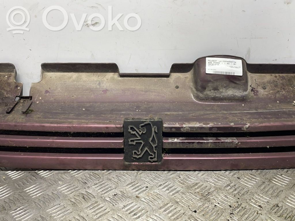 Peugeot 405 Griglia anteriore 