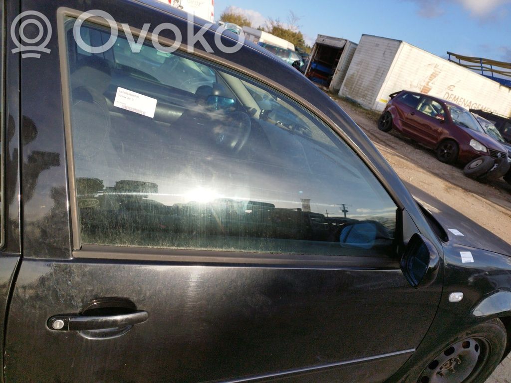 Volkswagen Golf IV Szyba drzwi przednich