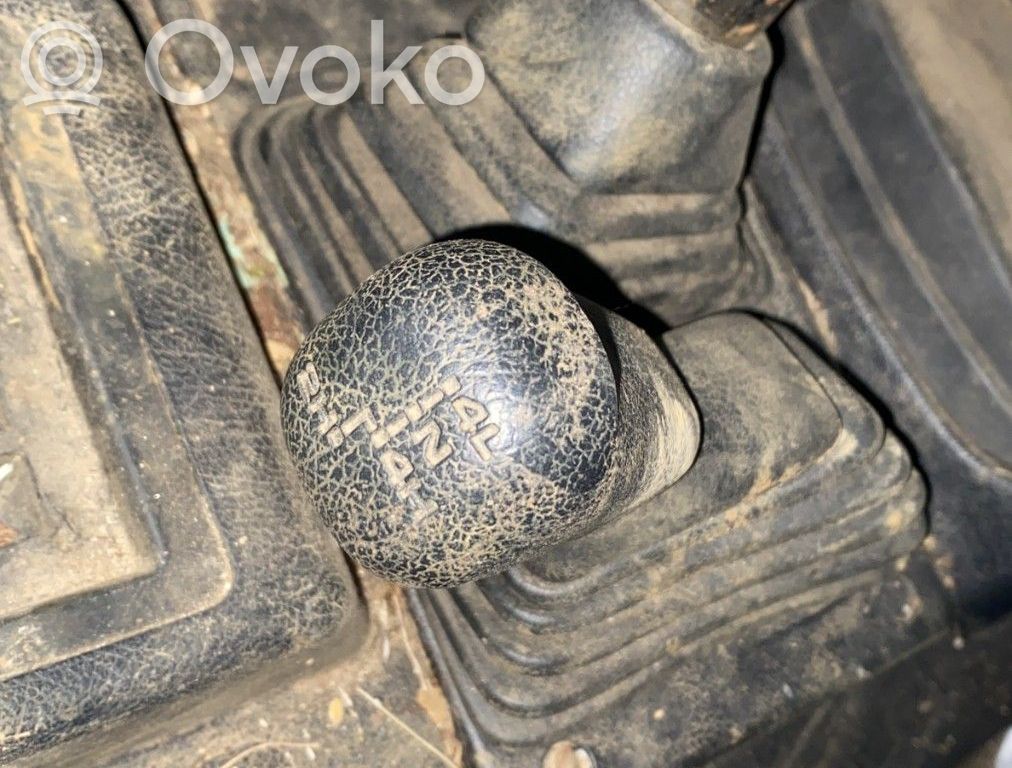 Hyundai Galloper Buton/manșon piele manetă schimbător viteze 