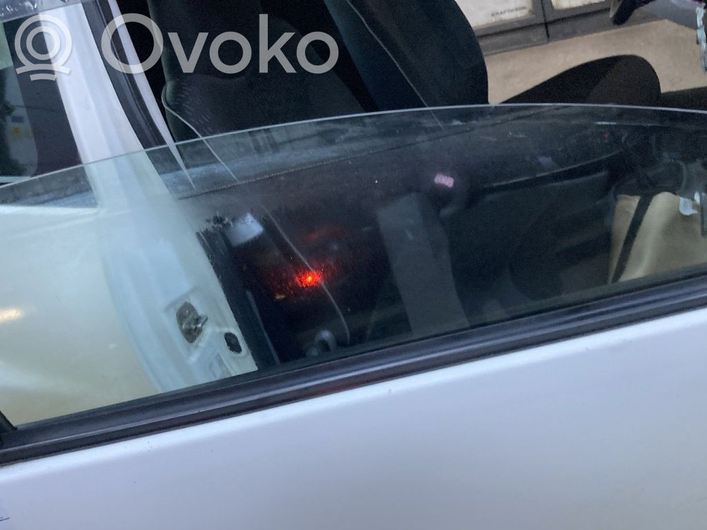 Peugeot 107 Geam ușă față patru uși 
