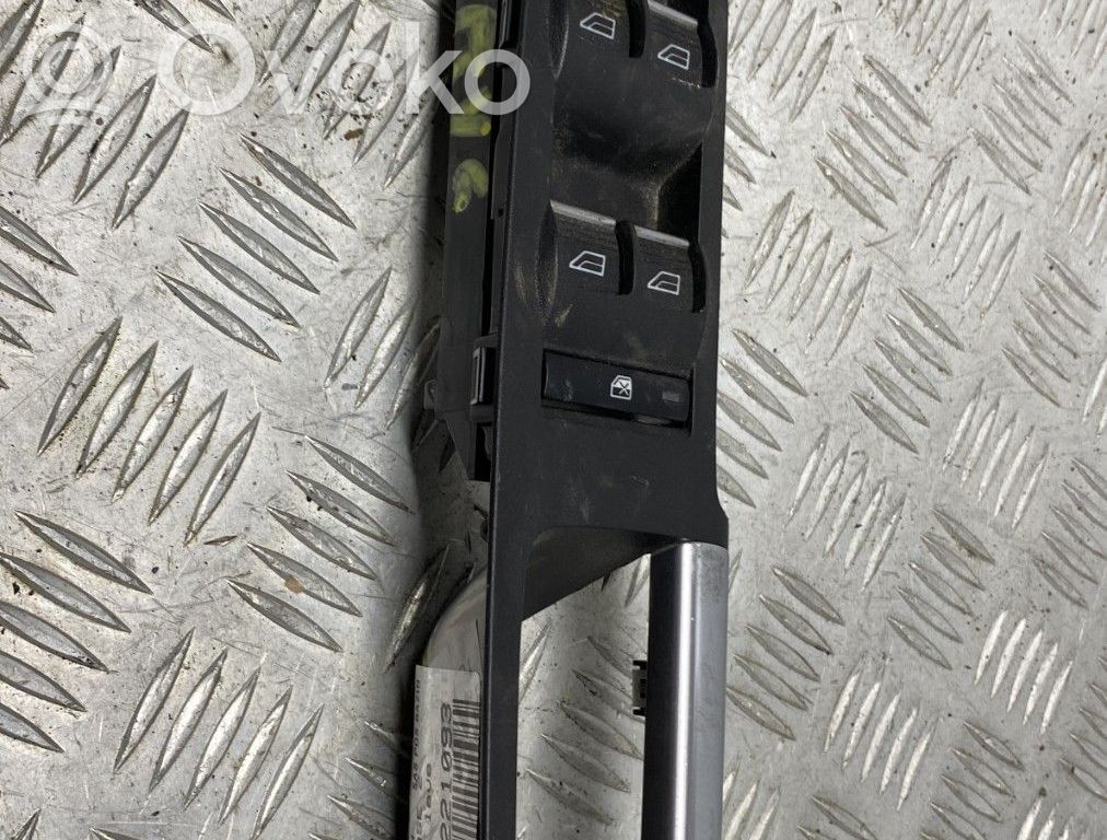 Electric window control switch   2033142